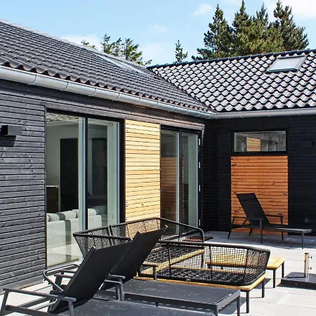 Holiday Home Blavand * Blåvand